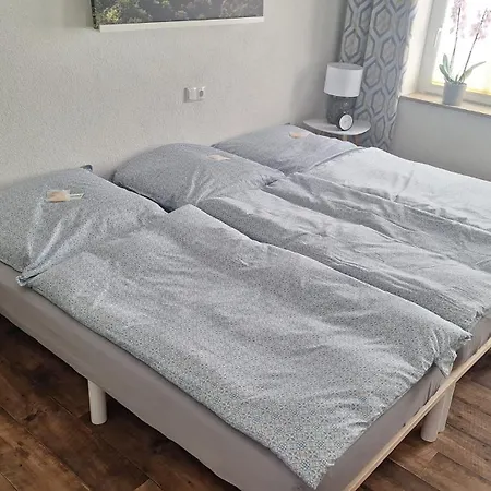 Pauls Hexenhaus Teufel Mit Familienbett ثال